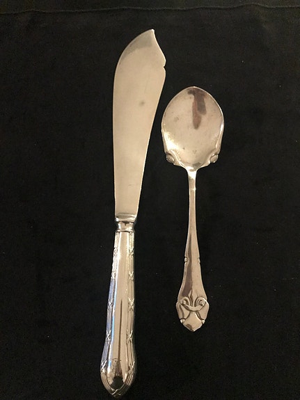 Product image 1 of 2