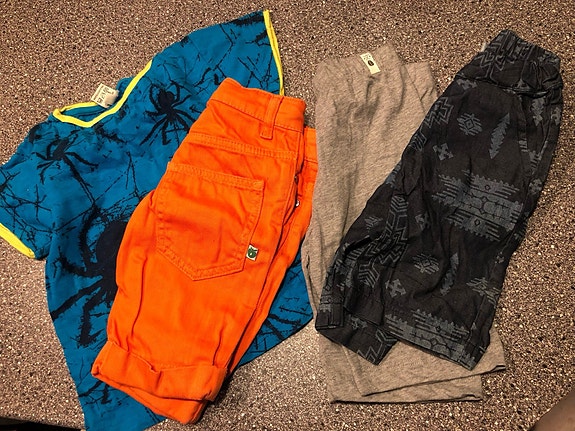 Product image 1 of 3