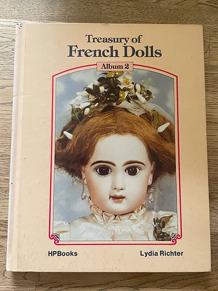 Product image 1 of 2