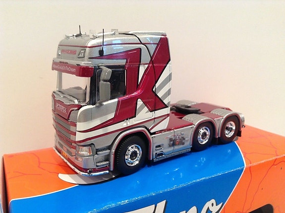 Product image 6 of 8