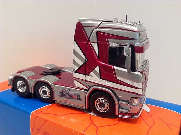 Product image 7 of 8