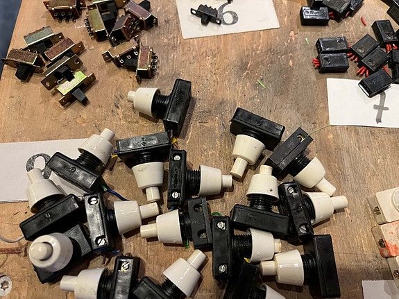 Product image 3 of 9