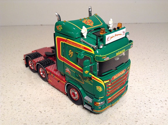 Product image 7 of 8