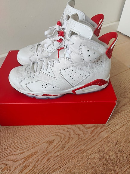 Product image 1 of 6