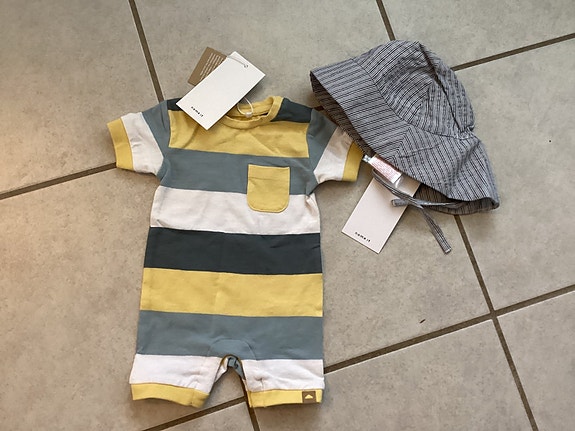 Product image 1 of 2