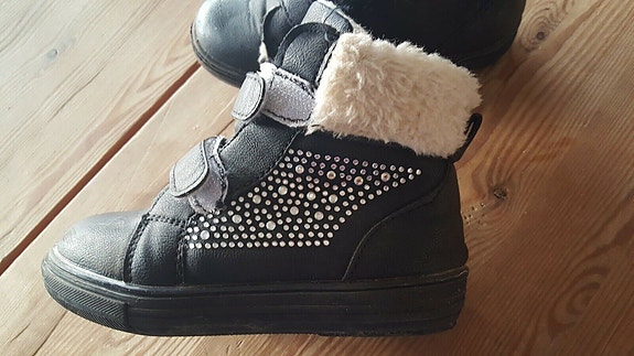 Product image 1 of 4