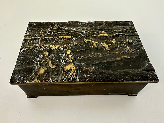 Product image 1 of 8