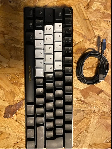 Product image 1 of 3