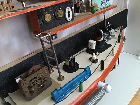 Product image 7 of 8