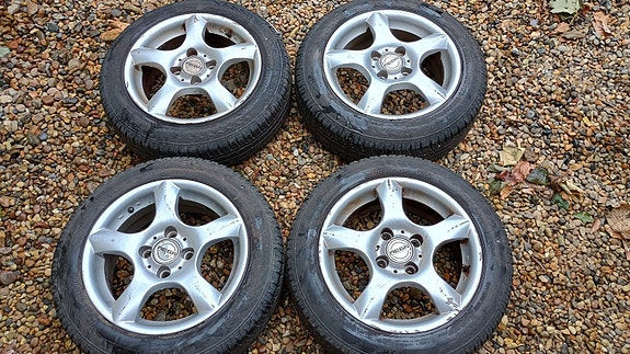 Product image 1 of 8