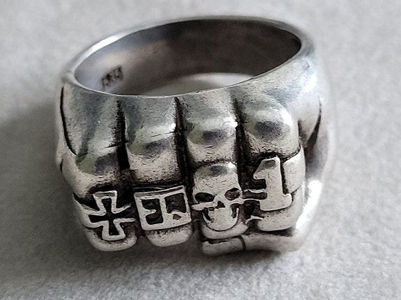 Product image 1 of 3