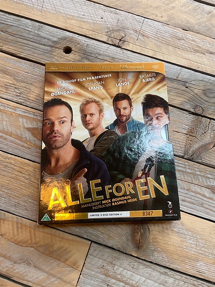 Product image 1 of 2