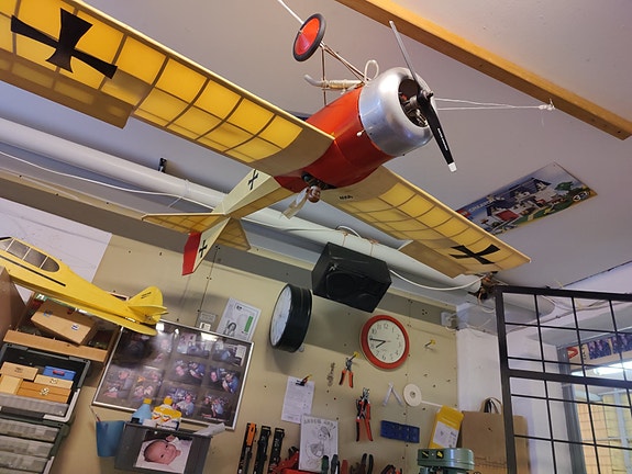 Product image 8 of 8