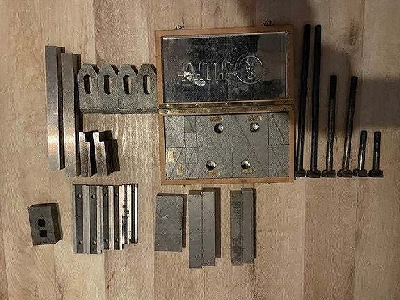 Product image 1 of 2