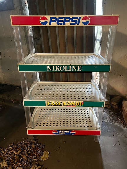 Product image 1 of 2