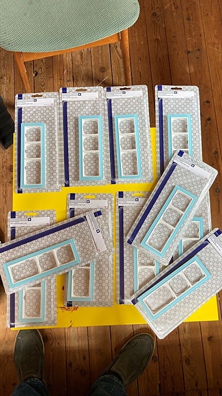 Product image 1 of 4