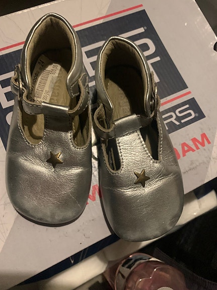 Product image 1 of 4