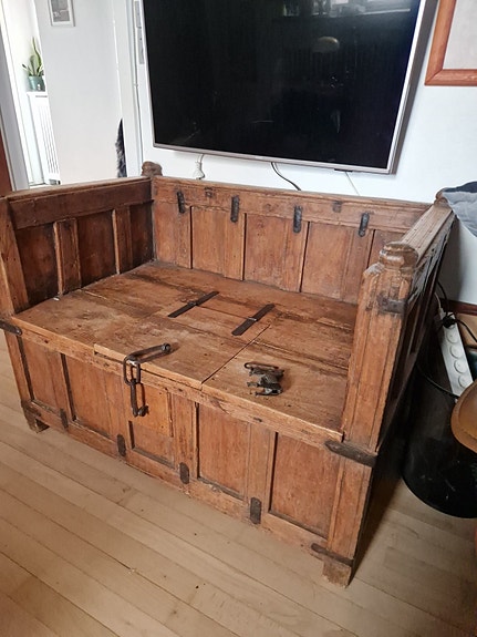 Product image 1 of 6