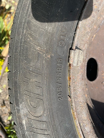 Product image 1 of 3