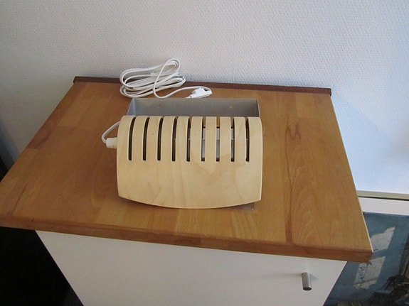 Product image 1 of 2