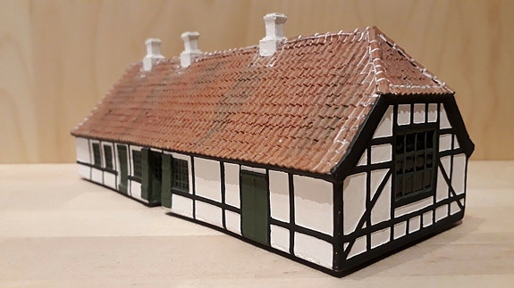 Product image 2 of 8