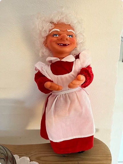 Product image 1 of 4