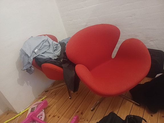 Product image 1 of 2