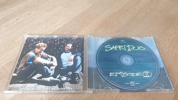 Product image 3 of 3