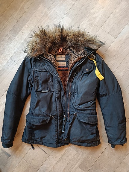 Product image 1 of 10