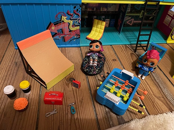 Product image 3 of 4