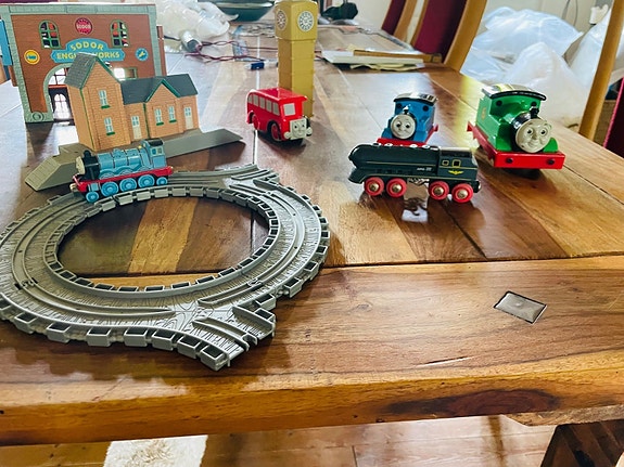 Product image 2 of 8