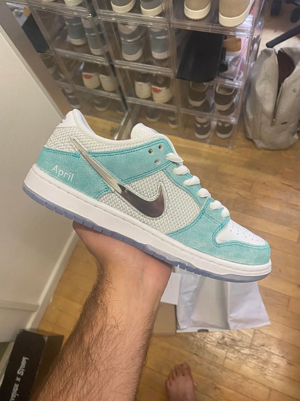 Product image 1 of 4