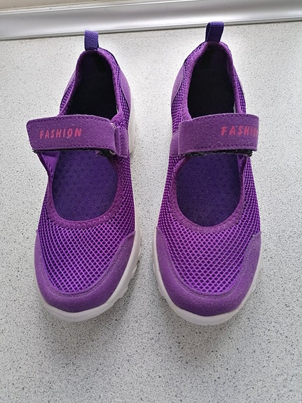 Product image 1 of 6