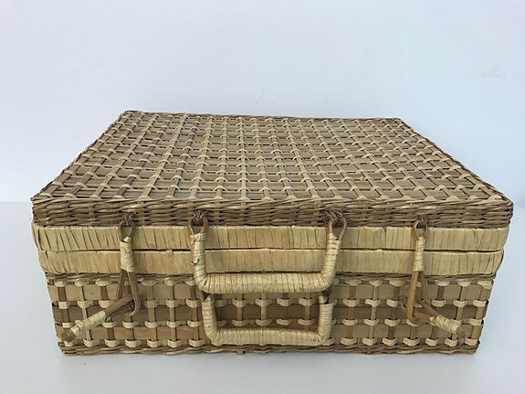 Product image 1 of 8