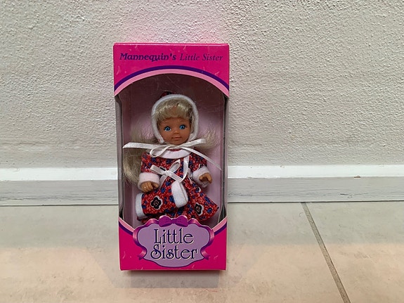 Product image 1 of 4