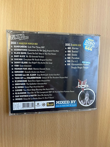 Product image 2 of 2