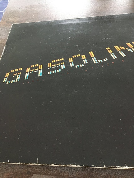 Product image 1 of 2