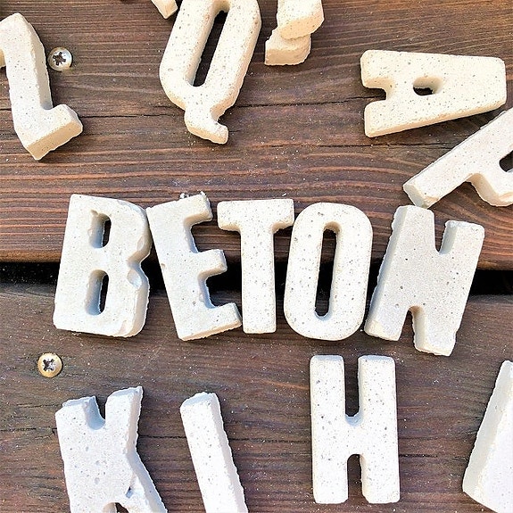 Product image 1 of 8