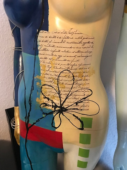 Product image 1 of 6