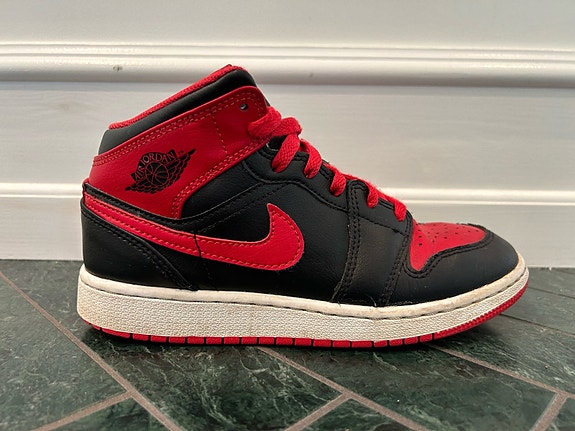 Product image 1 of 8