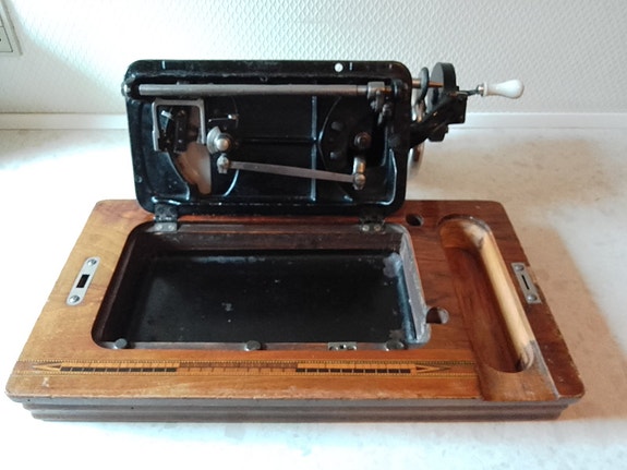 Product image 4 of 8