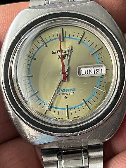 Product image 2 of 8