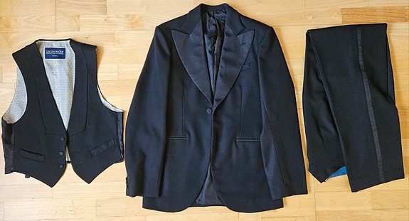 Product image 1 of 5