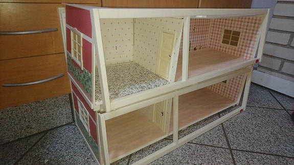 Product image 1 of 2