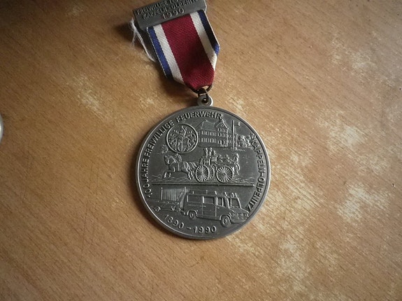 Product image 1 of 5