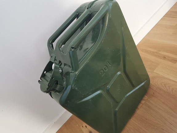 Product image 6 of 8