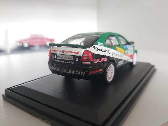Product image 6 of 8