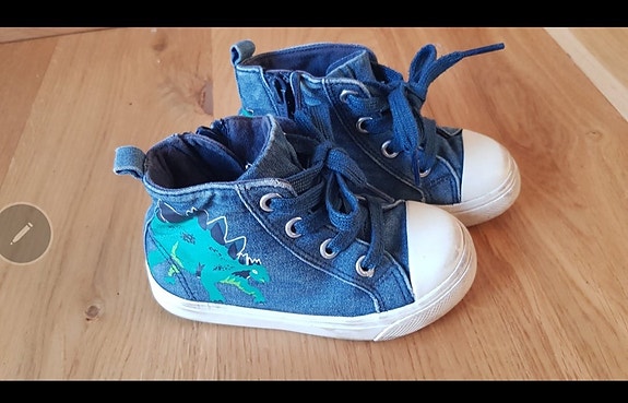 Product image 1 of 7