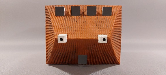 Product image 8 of 9