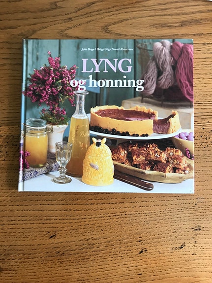 Product image 1 of 4